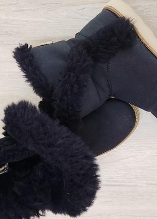 Zara уггі  теплі
