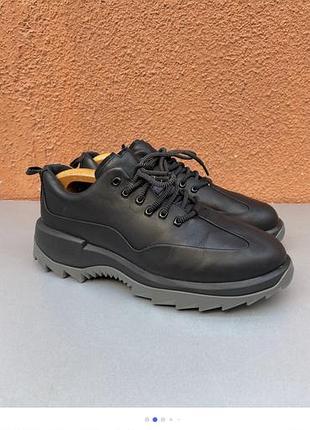 Оригінальні чоловічі шкіряні кросівки camper helix gore-tex 42 розмір 27 см чорного кольору