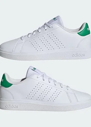 Дитячі кросівки adidas advantage
31.5 розмір 
• 
•