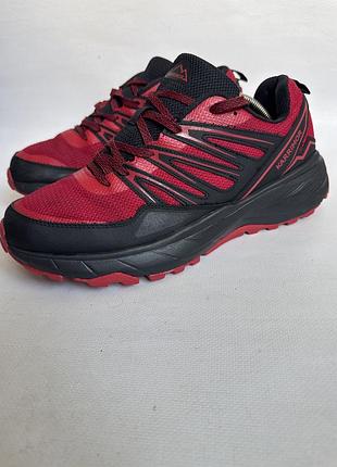 Трекінгові кросівки karrimor