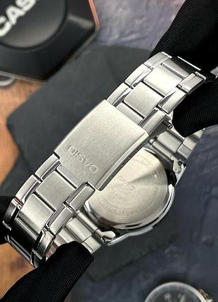 Чоловічий годинник casio mtp-v002d-1b – класична модель з датою та мінеральним склом 4