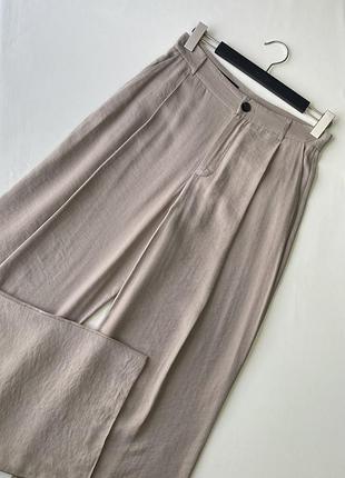 Легкі штани-палаццо із защипами жіночі zara розмір m
