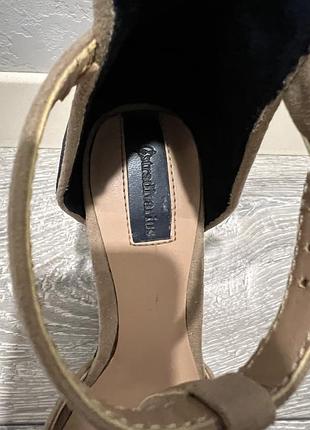 Туфлі на підборах stradivarius 2