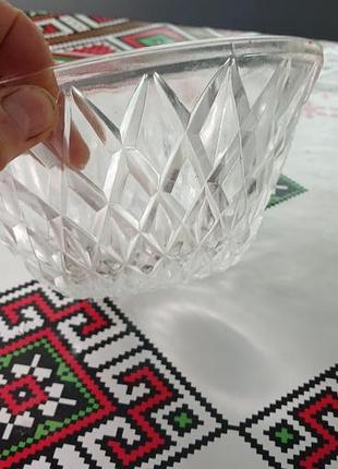 Вазочка салатниця кришталь 2