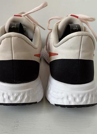 Nike revolution кросівки 5