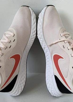 Nike revolution кросівки 9