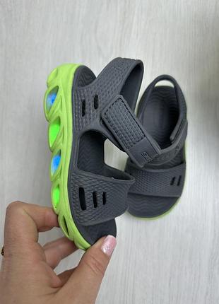 Босоніжки skechers