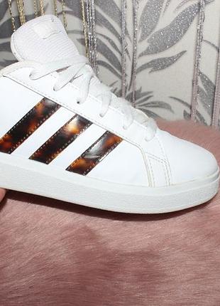 Adidas кросівки 24 см устілка