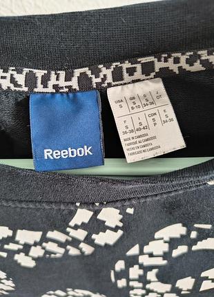Свитшот от бренда reebok 3