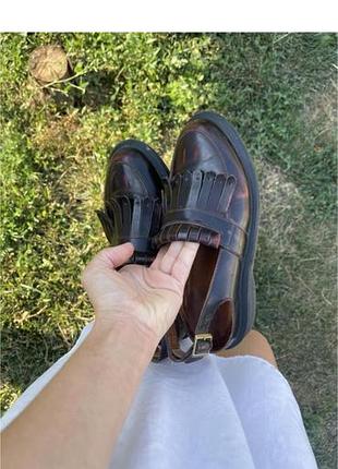 Жіночі лофери dr. martens коричневі