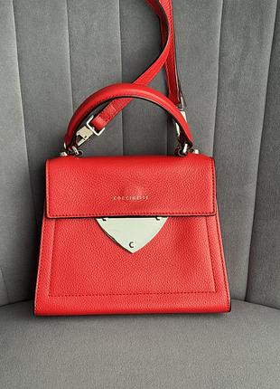 Сумка coccinelle b14 mini в зернистій шкірі зі срібною фурнітурою