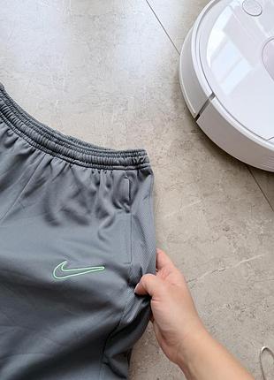 Штаны nike 4