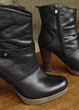 Женские демисезонные ботильоны marco tozzi women's fleece lined black leather ankle boots
