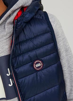 Жилет для хлопчика jack&jones 2
