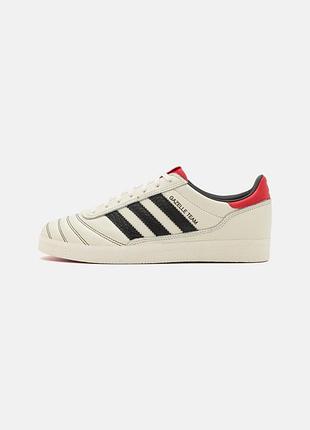 Чоловічі кросівки gazelle team unisex - trainers