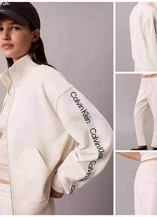Спортивный костюм calvinklein оригинал размер s без флиса