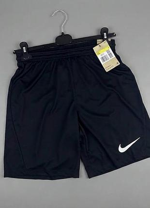 Новые шорты nike