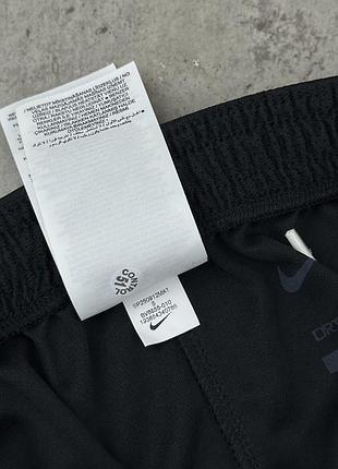 Новые шорты nike 6
