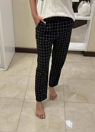 Брюки жіночі zara чорні в клітинку