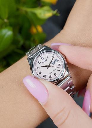 Жіночий годинник casio ltp-v006d-4b 7