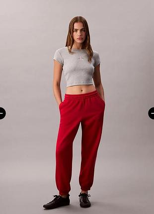 Красные спортивные штаны на флисе calvin klein ck трендовые штаны кельвин кляйн