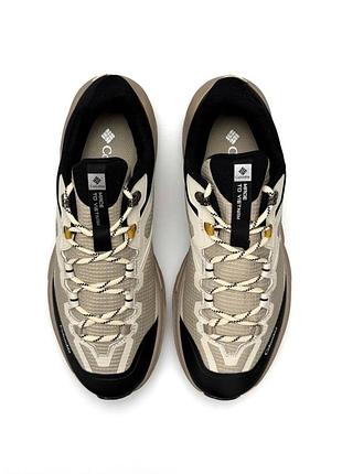 Columbia vibram mega grip beige black 6