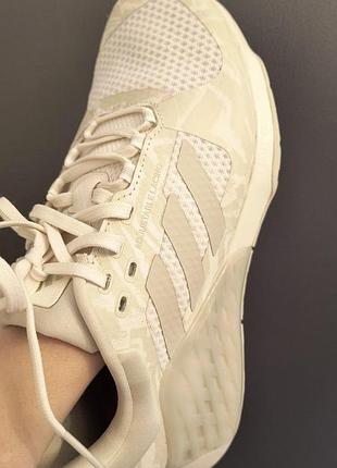 Кросівки adidas для тренувань 39р