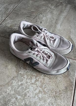Кросівки жіночі new balance 410