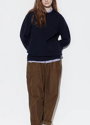 Новий.светр з меріно uniqlo 100% merino premium crew sweater solid navy  оригінал зі свіжих колекцій
