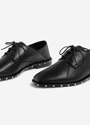 Туфлі stradivarius оксфорди м'які шкіряні чорні 38 р.