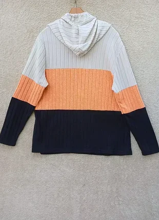 Кофтейка с капюшоном,р50-52🧡🖤🤍 3