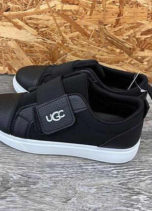 Нові якісні кросівки ugg