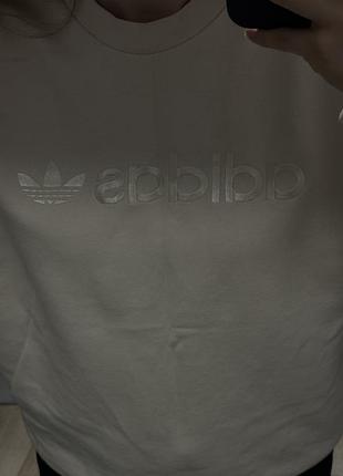 Світшот молочний adidas 2