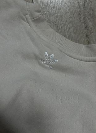 Світшот молочний adidas 8