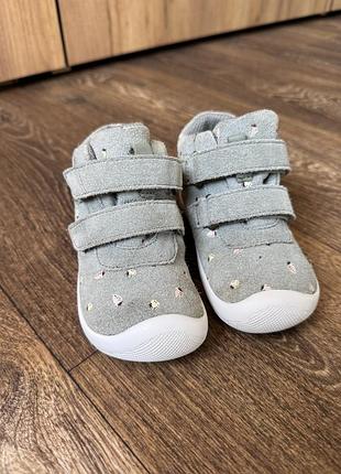 Дитячі кросівки barefoot демі 24 розмір 15,5 см bundgaard moon strawberries