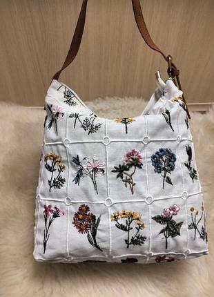 Гарненька легенька  полотняна сумка мішок з вишивкою квітів weimei & bag.