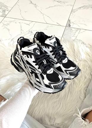 Кросівки b*l*nc*ag* runn*r black white  арт 12012