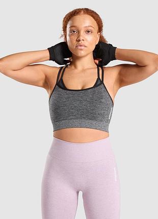 Спортивний топ від gymshark