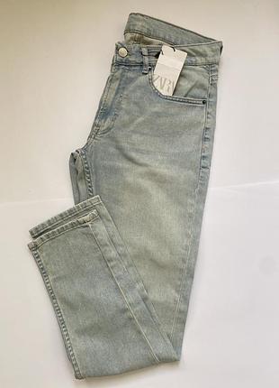 Мужские джинсы zara, размер 42 (w32) / светло-голубые мужские джинсы зара