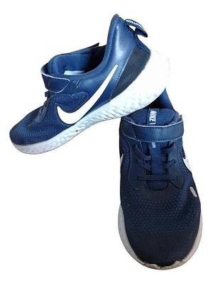 Кроссовки nike 33 р. 21.5 см