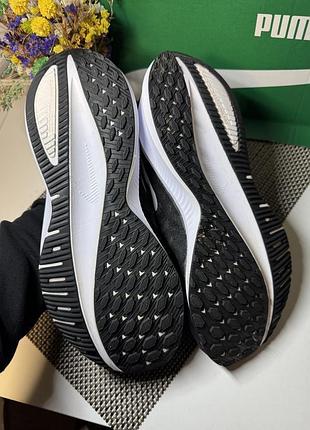 Оригінальні кросівки nike zoom 2