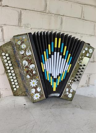 Продам гармонь маричка