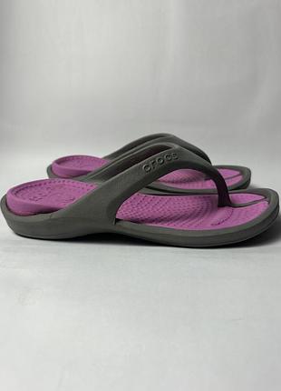 Фірмові шлепанци crocs 4