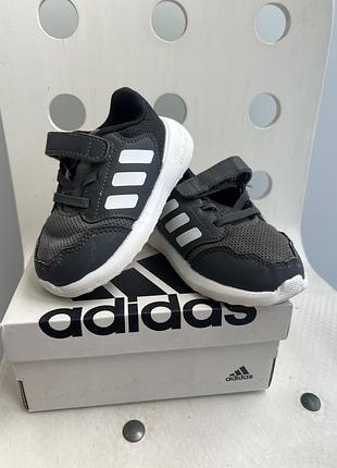 Оригінал adidas, 22р, 14 см