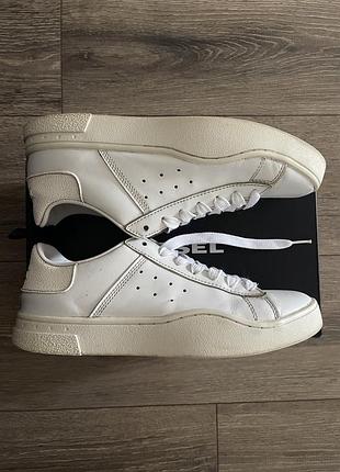 Крассовки кожаные белые diesel s-clever low white 39 размер