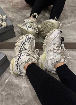 👔 balenciaga track signature dirty white black