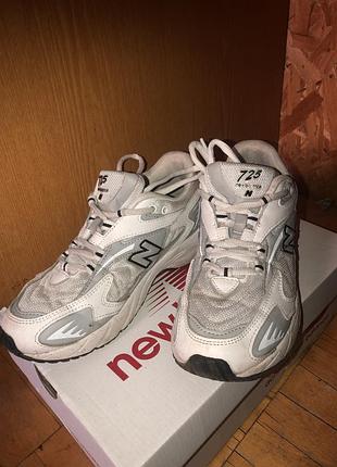 Кросівки  new balance