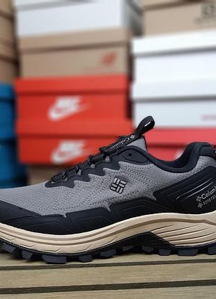 Чоловічі кросівки columbia gore tex хакі