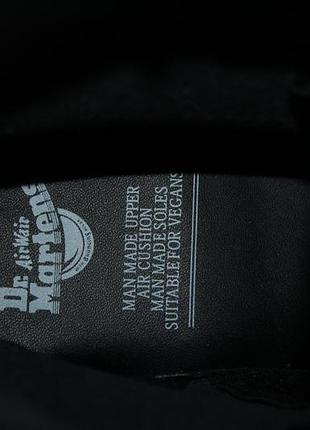 Оригінальні,високі черевики dr.martens vegan leather 8