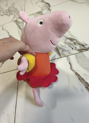 Игрушка свинка пеппа